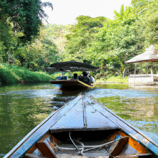 Paseo en bote por el río Kwai en Kanchanaburi